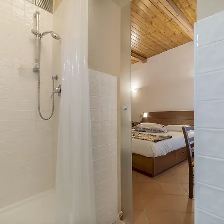 Guesthost - Elegant In Appartement