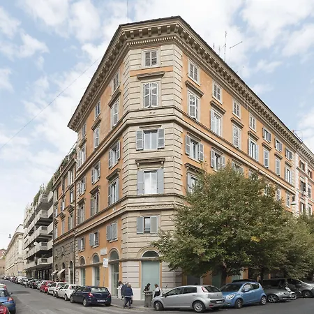 Guesthost - Elegant In Appartement